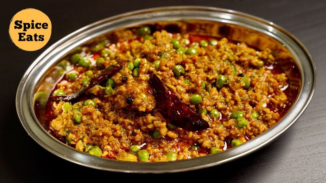 ⁣dhaba style keema matar