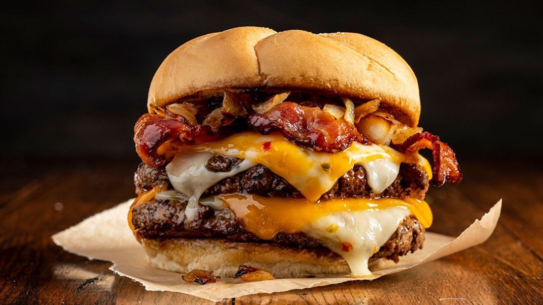 The Ultimate Steak Burger: A Juicy Twist on the Classic Burger