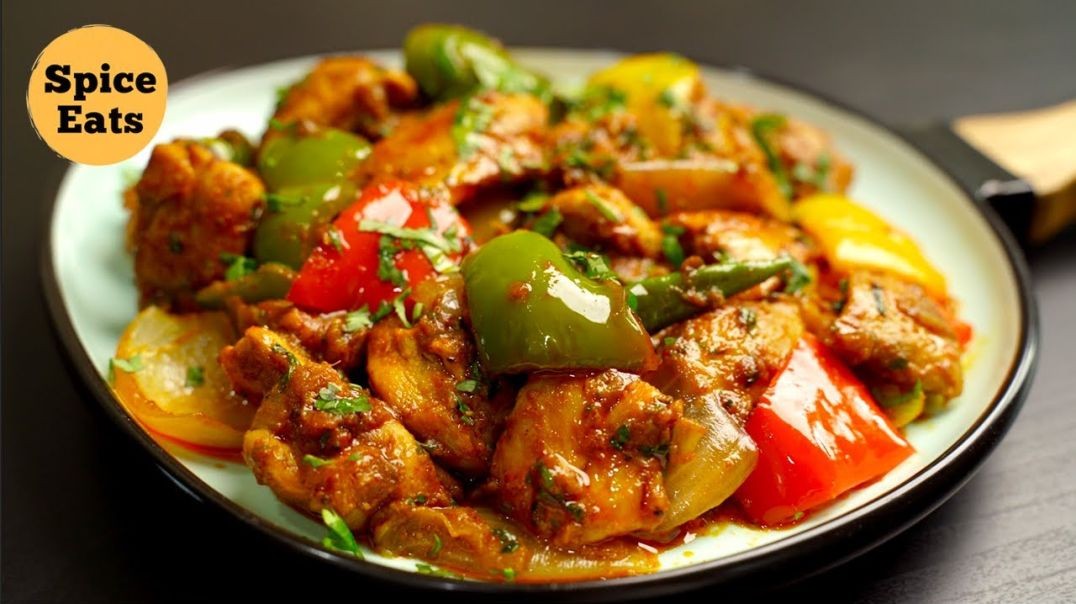⁣chicken jalfrezi restaurant style chicken
