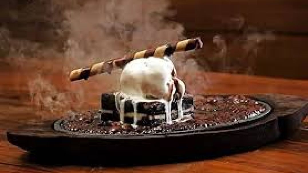 ⁣Brownie Sizzler