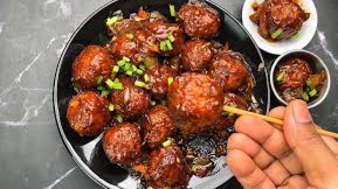 Veg Manchurian ASMR Cooking #shorts #crunchytreats #asmr #food #cooking #chinesefood #vegmanchurian